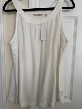 Soft Surroundings Cream Scoop Neck Tank